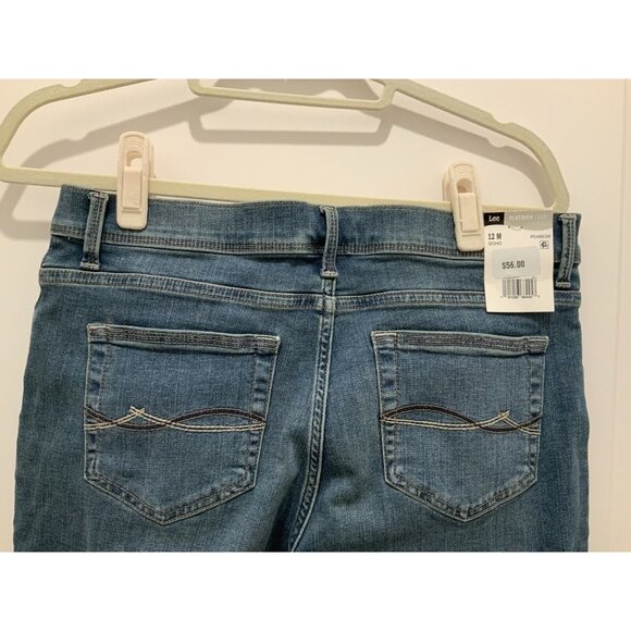 Lee Jeans 12M Ladies Platinum Label Slimming Fit Capri Embroider Soho Color NWT - Picture 7 of 10